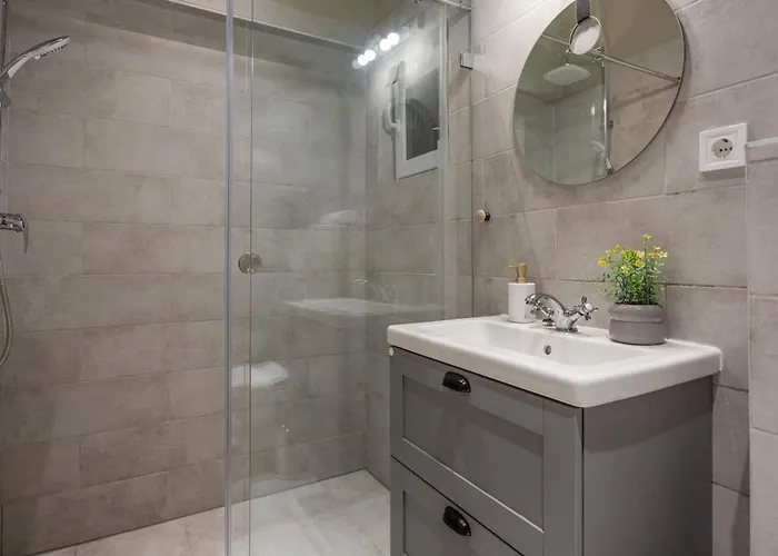 Charming Art Deco Style In The Heart Of Appartamento *
